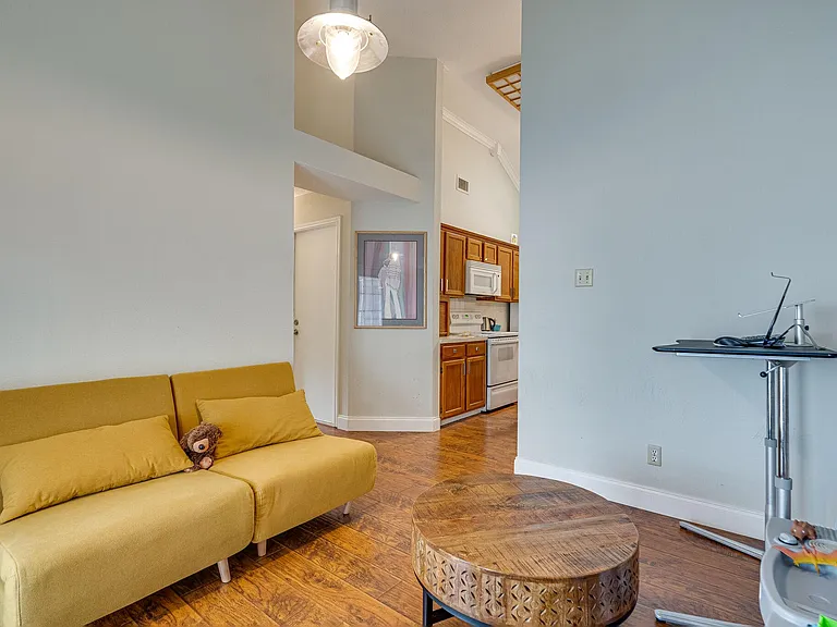 10236 Quest Dr — Photo 21