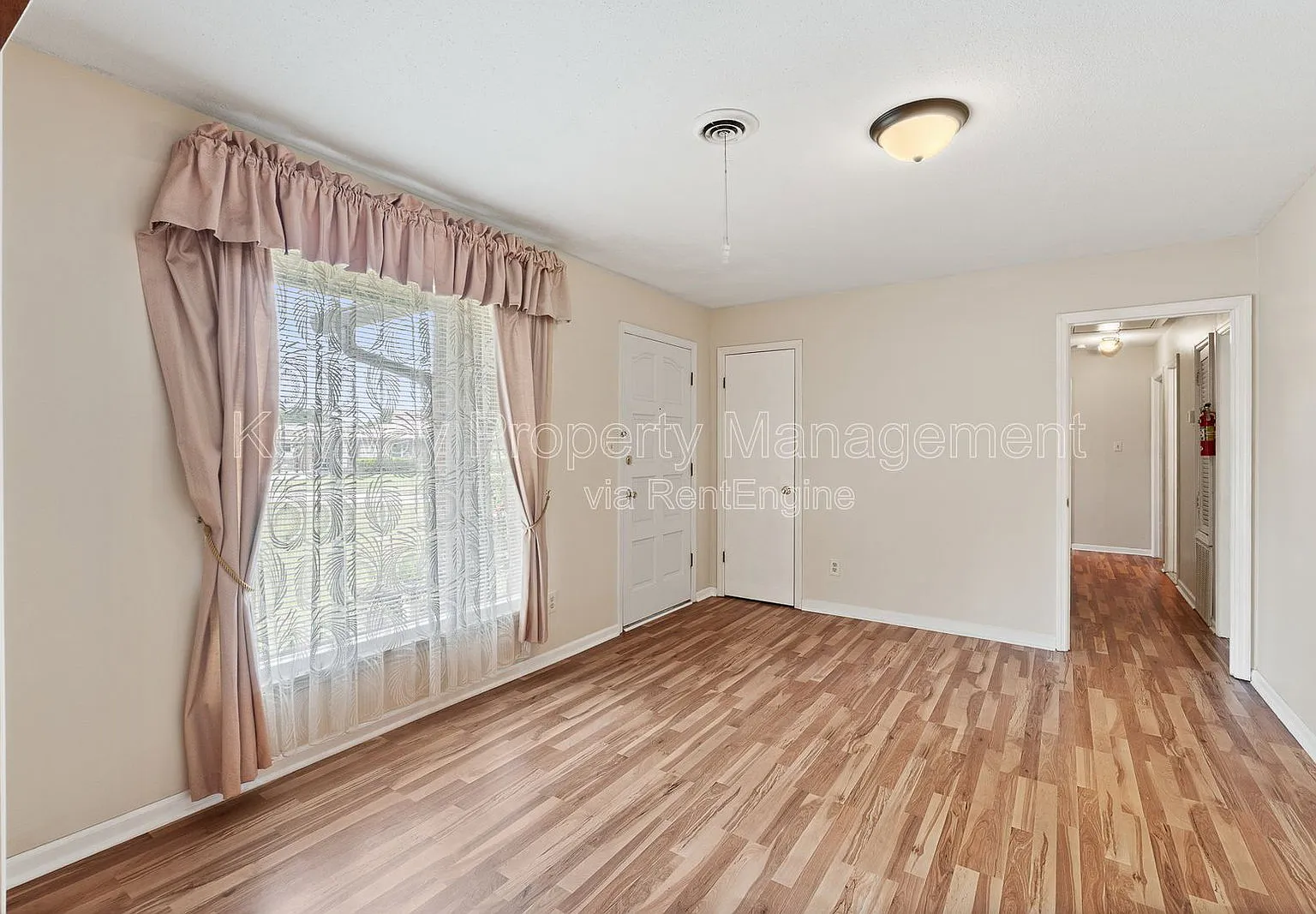 3 bed, 2.0 bath, 1534 sqft, $1,685 — Photo 4