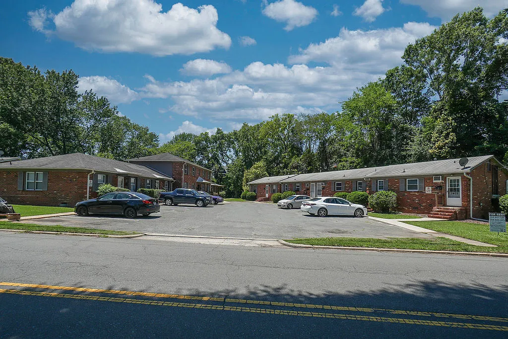 1 bed, 600 sqft, $1,000 — Photo 1