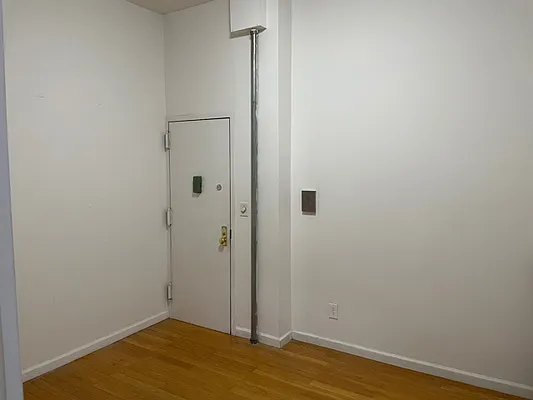 Rented by Oxford Property Group | media 7