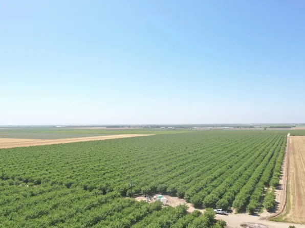 0 W American Ave, Kerman, CA 93630