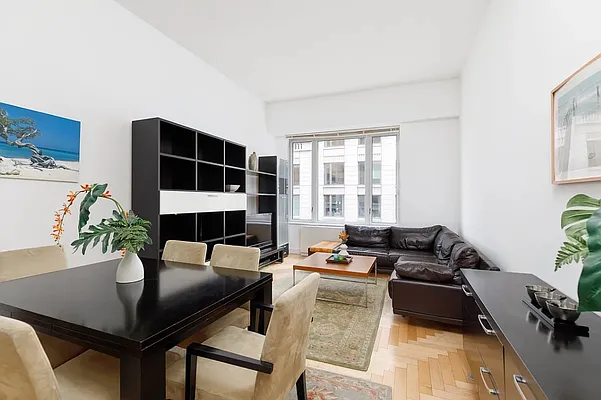 Rented by Nest Seekers International | media 9