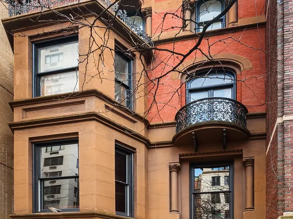 64 East 80th Street image 12 of 13