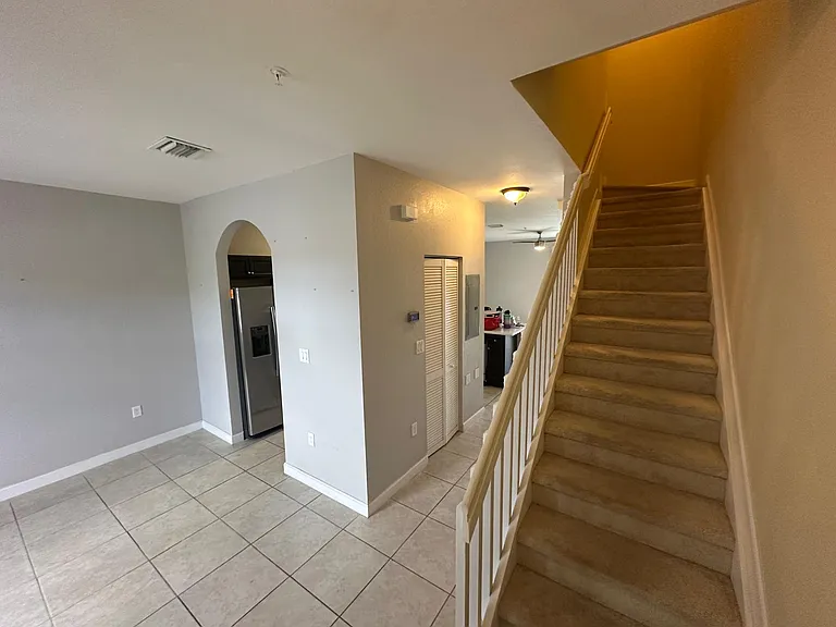 2819 SE 1st Dr #5 — Photo 15