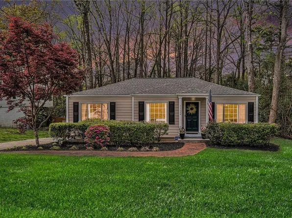1132 Janes Ln, Atlanta, GA 30324