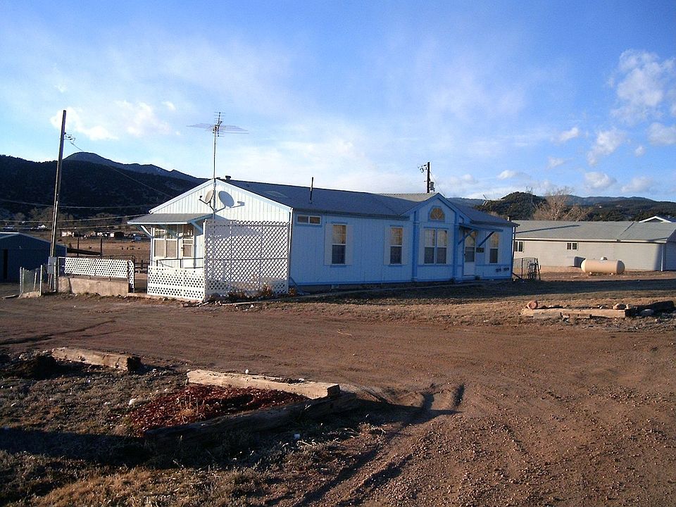 SIDE OF HOUSE