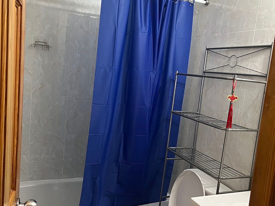 2nd image of 1608 Avenue H Floor 3