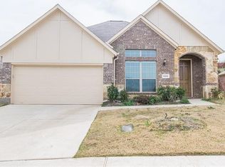 8414 Grandvista Ln, Dallas, TX 75249