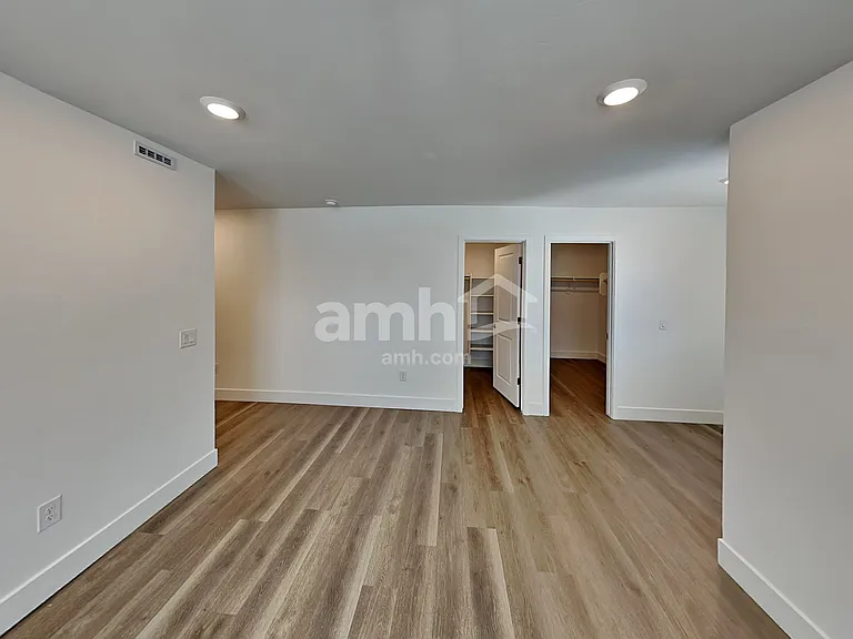 9635 E Harkes Dr — Photo 10