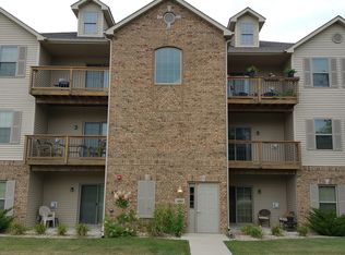 1080 Rachael St APT 202, North Liberty, IA 52317