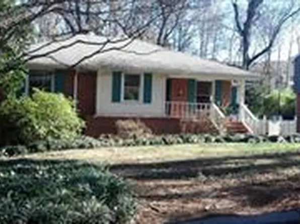 5827 Wedgewood Dr, Charlotte, NC 28210