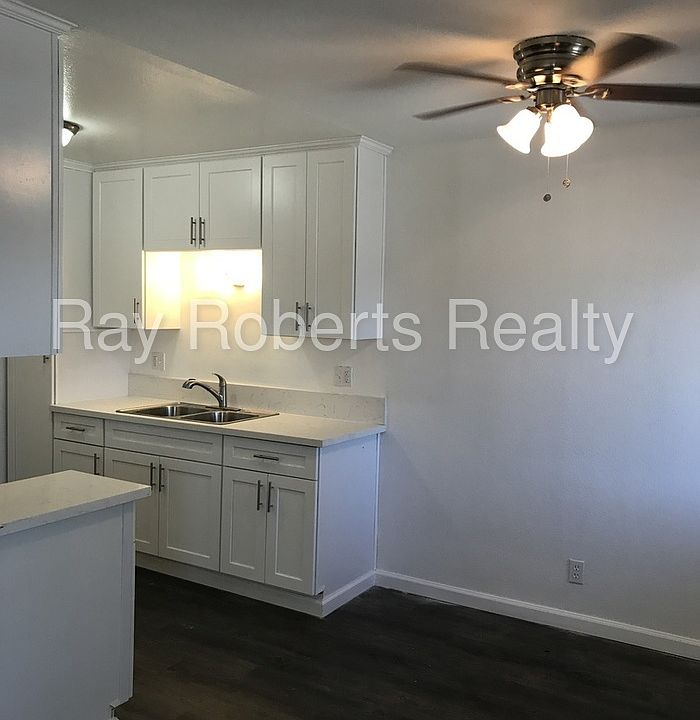 1st image of 15735 Blaine Ave APT 12
