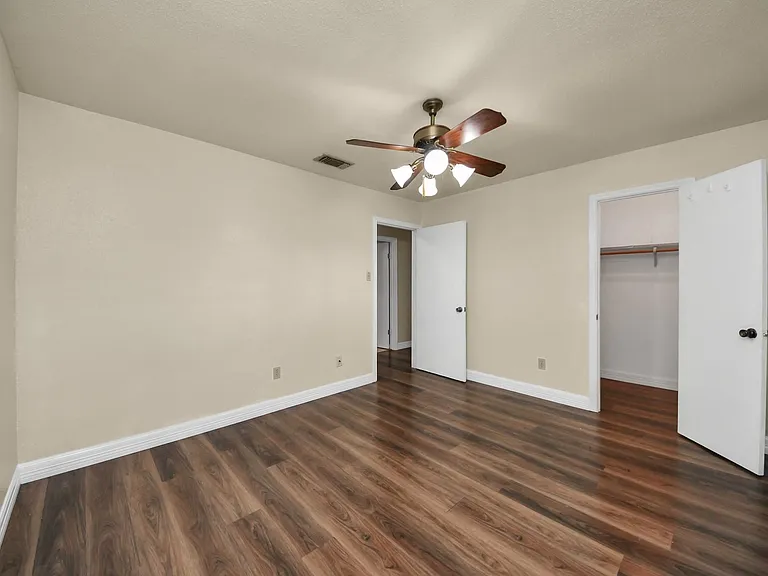 8407 Kirchner Rd — Photo 18