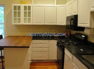 174 Putnam Ave #U2AA, Cambridge, MA 02139