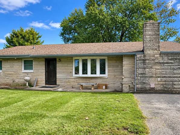 1475 Raymond Rd, Martinsville, IN 46151