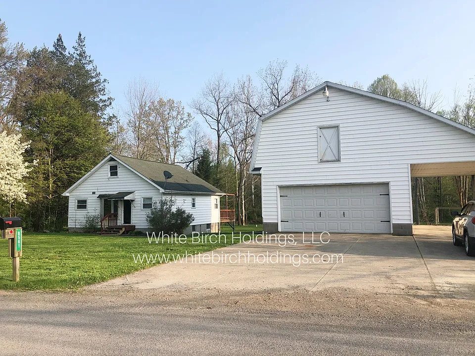 8561 Skinner Rd