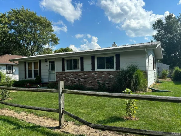409 W Howard St, Brook, IN 47922
