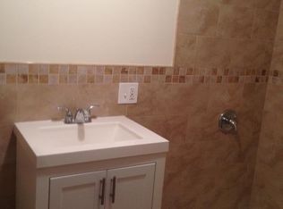 164-08 85th Ave #1, Jamaica, NY 11432