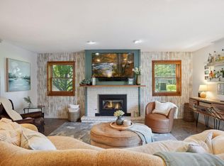 7960 Red Oak Dr, Mounds View, MN 55112