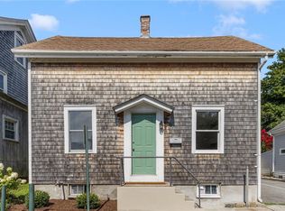 75 Tilden Ave, Newport, RI 02840