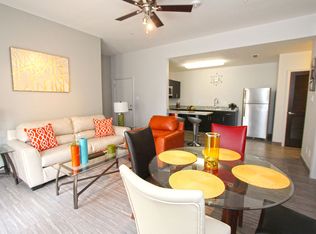 502 Shiloh Dr APT 403W, Laredo, TX 78045