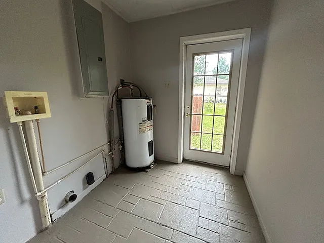5536 Highway 182 E — Photo 11