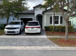 302 NE 36 Avenue Rd, Homestead, FL 33033