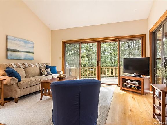 5th image of 86 Dream Lake Dr