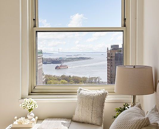 5th image of 88 Greenwich St APT 2206