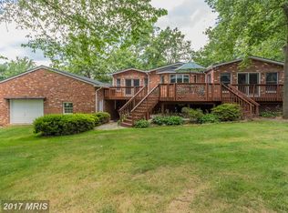 9729 Lawyers Rd, Vienna, VA 22181