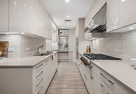 5th image of 211 Central Park W APT 4F