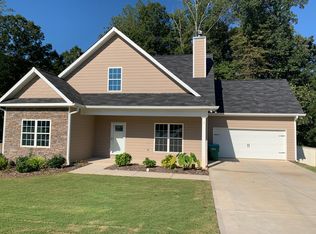 3092 Grandview Ln, Commerce, GA 30529