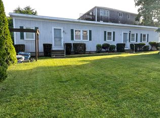 38 Warren Ave #A, Middletown, RI 02842