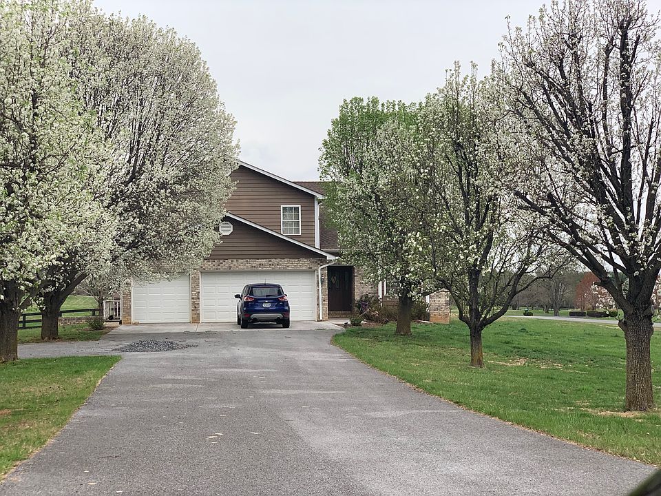 1st image of 78 Milldale Valley Ct