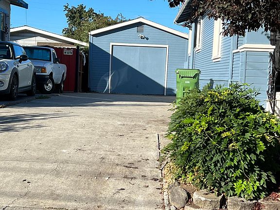 2nd image of 7417 Halliday Ave