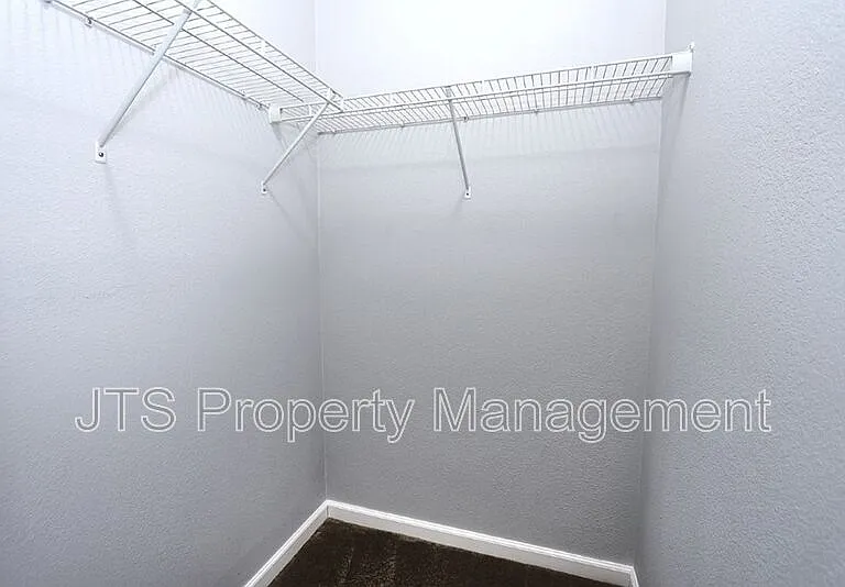 4086 Pinoche Peak Way — Photo 25