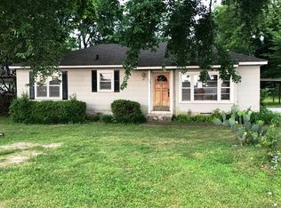 609 Sunset Blvd, Dyersburg, TN 38024