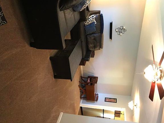 2nd image of 6501 N Campbell St
