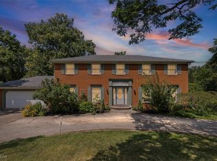 18680 Bennett Rd, North Royalton, OH 44133