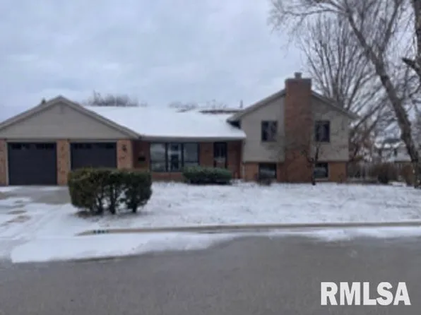 316 E Hazelwood St, Morton, IL 61550