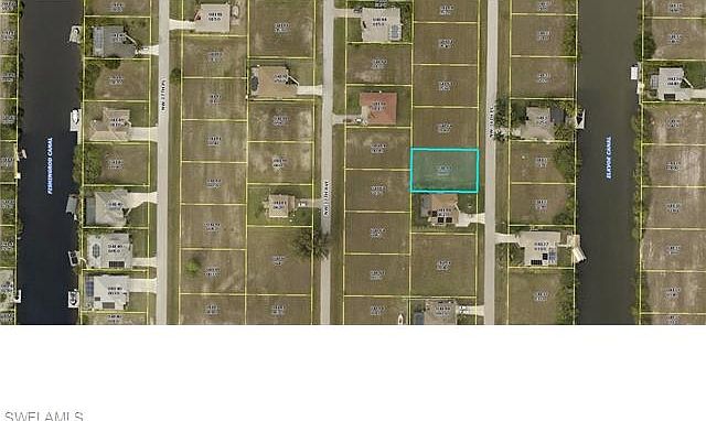 1st image of 614 NW 36th Pl