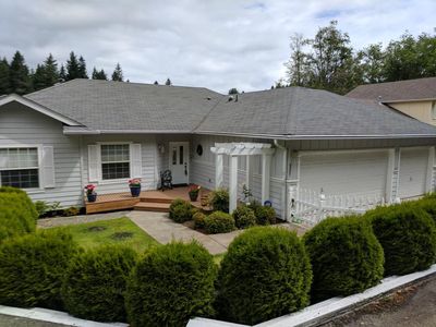 6827 Whitmore Dr NW, Gig Harbor, WA, 98335