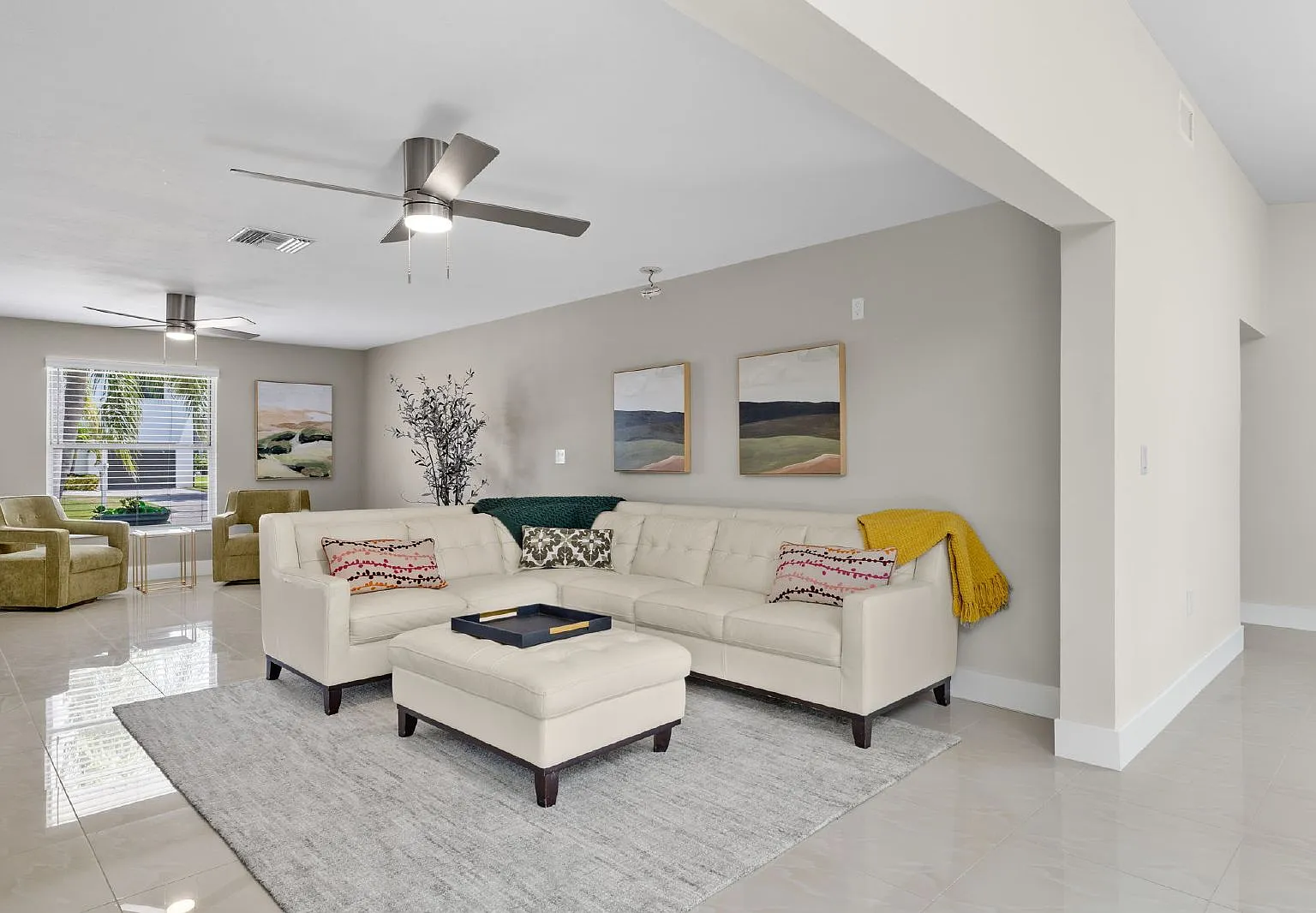 4 bed, 3.0 bath, 2467 sqft, $19,500 — Photo 2