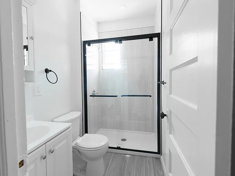 161 Watsessing Ave #2L — Photo 8