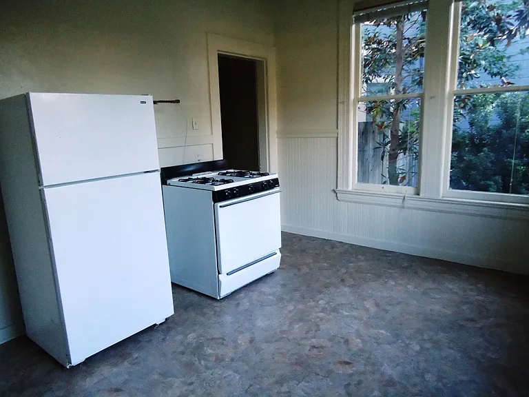 429 Monterey St — Photo 10