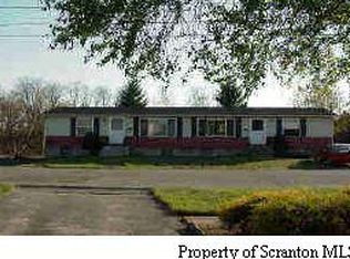 Catherine St, Moosic, PA 18507