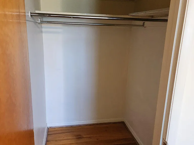 2526 Vera Ave #3 — Photo 19