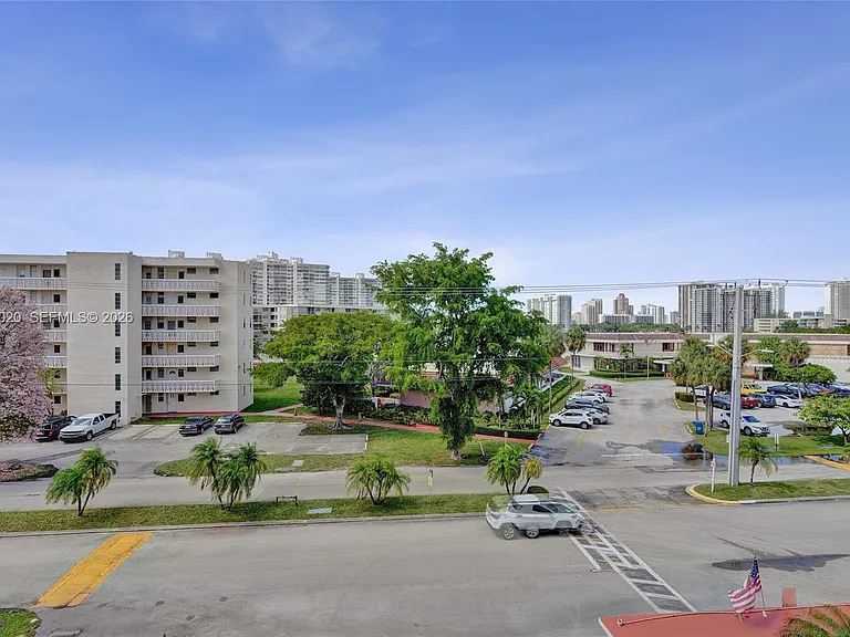 2920 Point East Dr #N408 — Photo 30