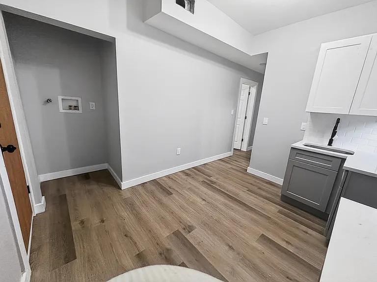 113 Elizabeth Ave #3 — Photo 20
