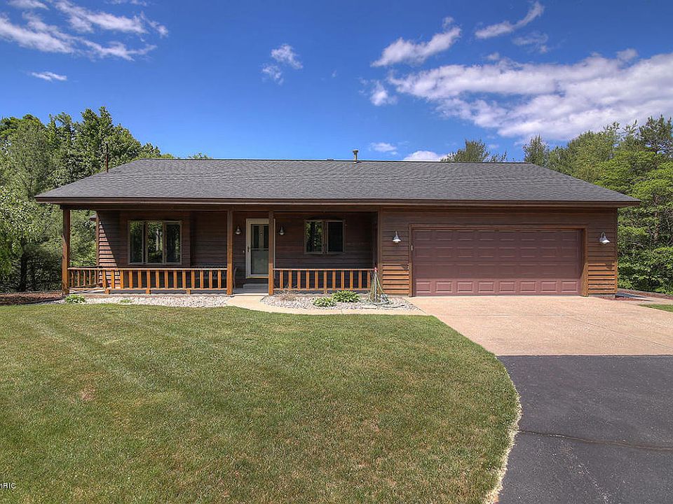 1st image of 5045 Sand Dr